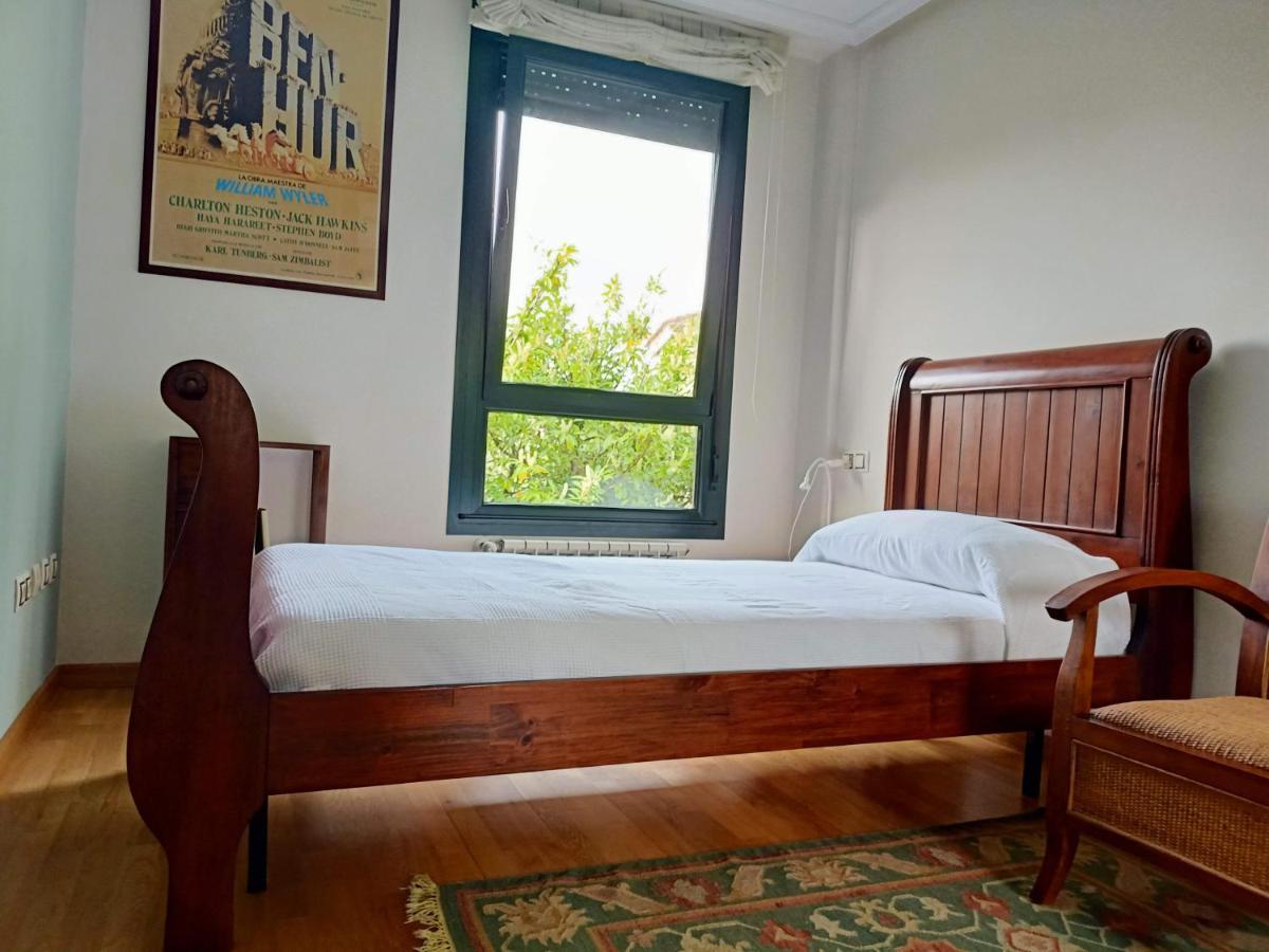 Babilonia, Apartamento En Llanes Tranquilo Y Centrico A 150M De La Playa Del Sablon Екстер'єр фото